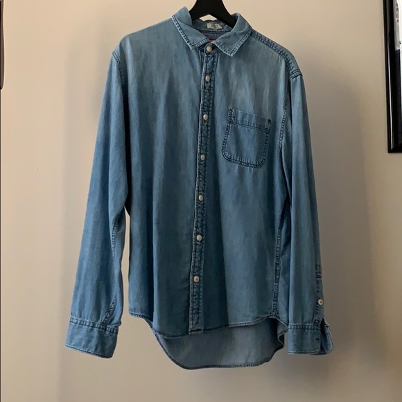 Tommy Hilfiger Other - Tommy Hilfiger men’s denim shirt